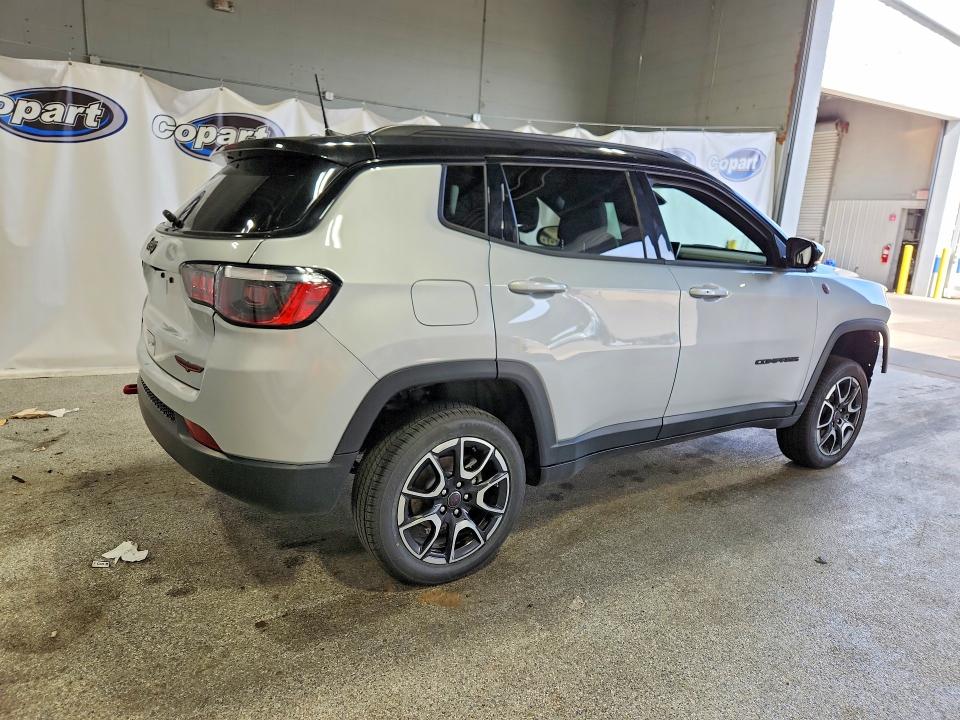 Продажа на аукционе авто 2025 Jeep Compass, vin: 3C4NJDDNXST564566, номер лота: 68684196