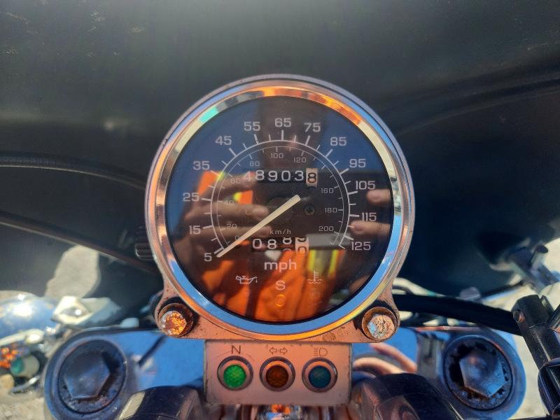 68882886 :رقم المزاد ، 1HFSC3705WA001225 vin ، 1998 Honda Vt1100 مزاد بيع