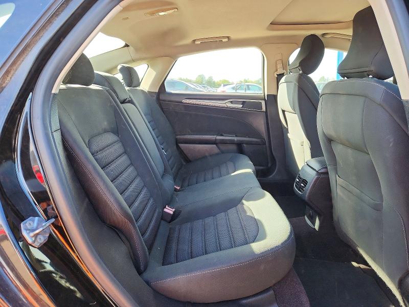 Продаж на аукціоні авто 2017 Ford Fusion, vin: 3FA6P0LU3HR300332, номер лоту: 70497226