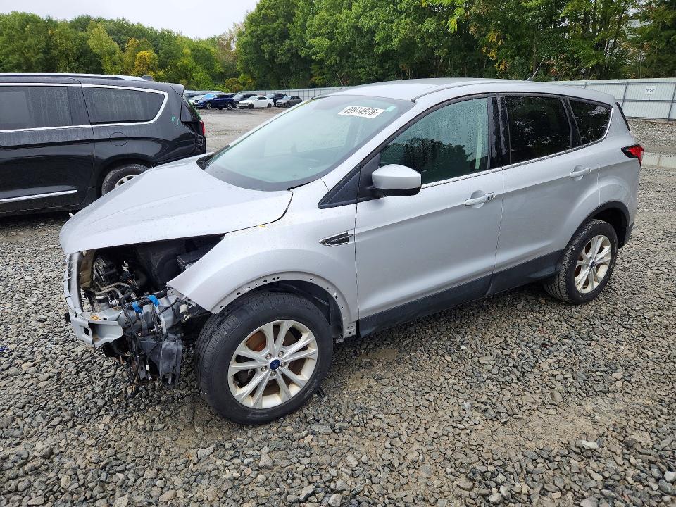 Auction sale of the 2019 Ford Escape, vin: 1FMCU9GD1KUB17768, lot number: 69974976