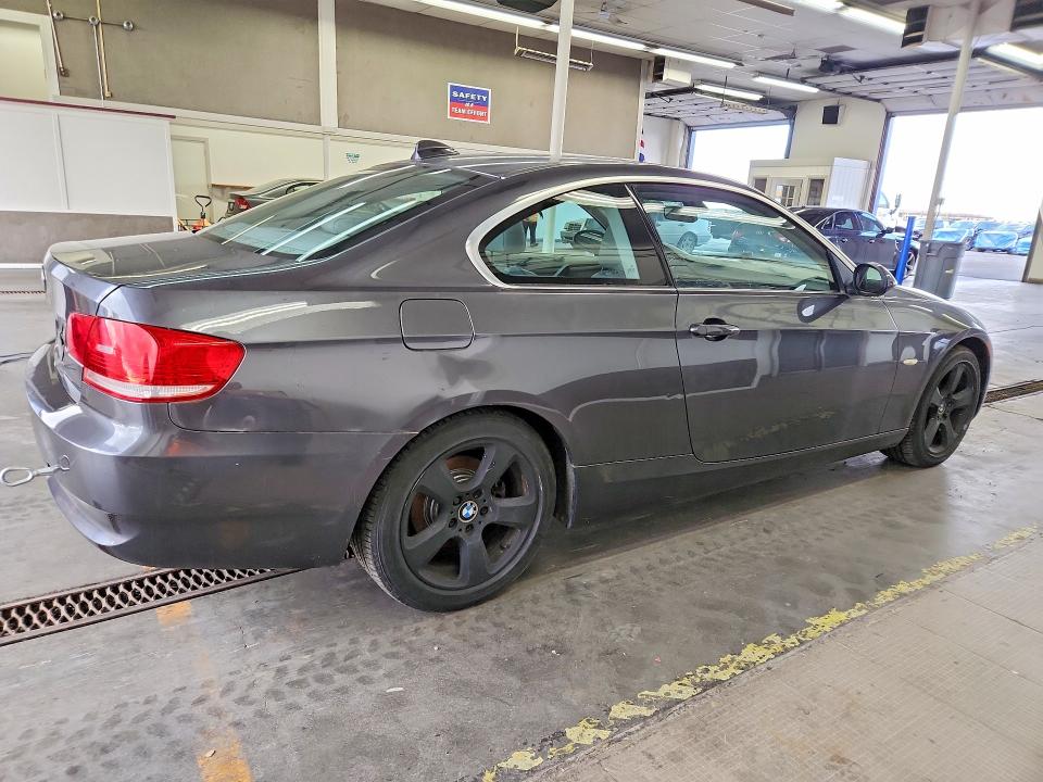 Продажа на аукционе авто 2007 Bmw 328, vin: WBAWC33507PC86704, номер лота: 70017466