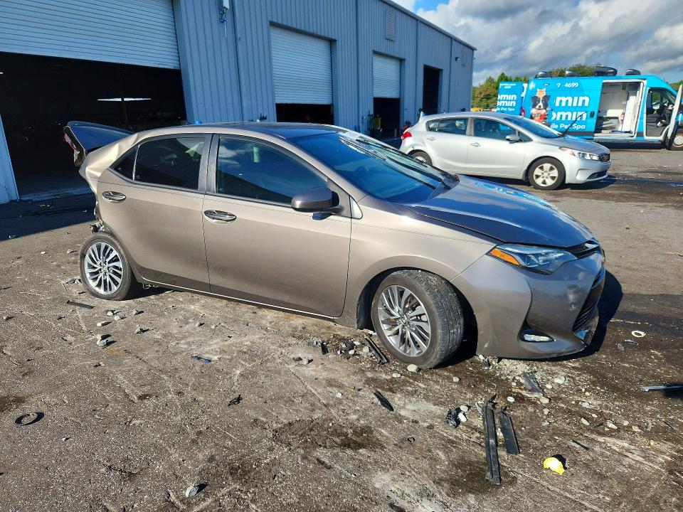 Продажа на аукционе авто 2018 Toyota Corolla, vin: 2T1BURHE4JC059092, номер лота: 68631866