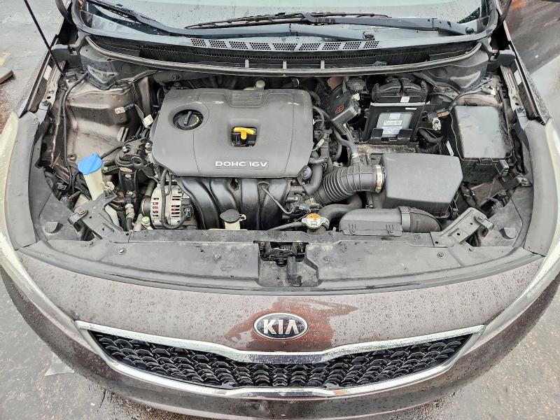 2017 Kia Forte მანქანა იყიდება აუქციონზე, vin: 3KPFL4A7XHE007979, აუქციონის ნომერი: 70080856