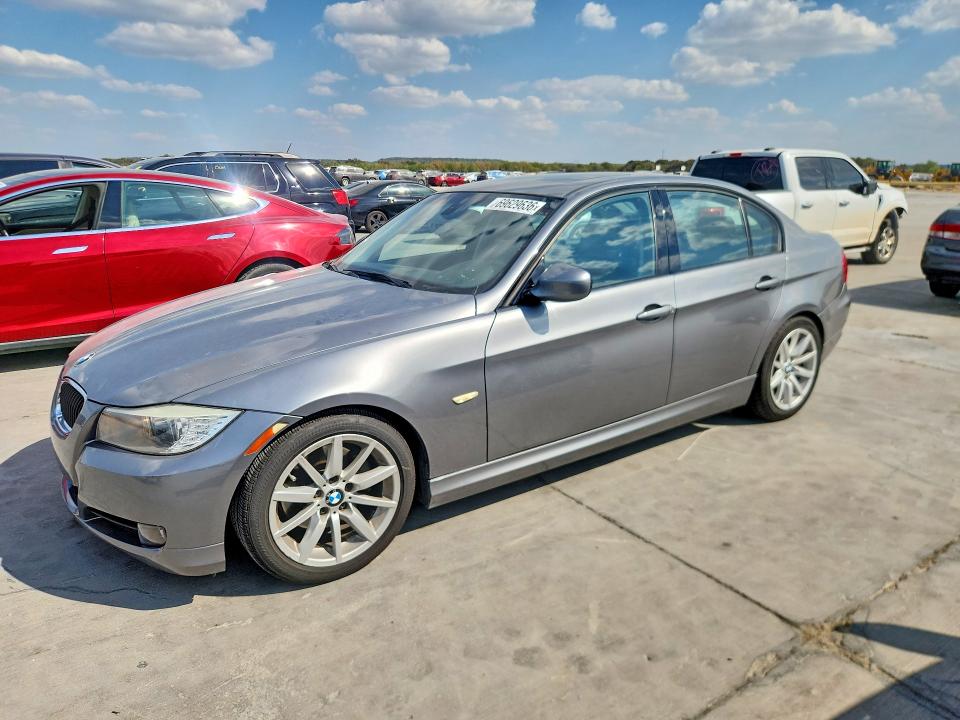 Auction sale of the 2011 Bmw 328, vin: WBAPH7C52BE679425, lot number: 69629636