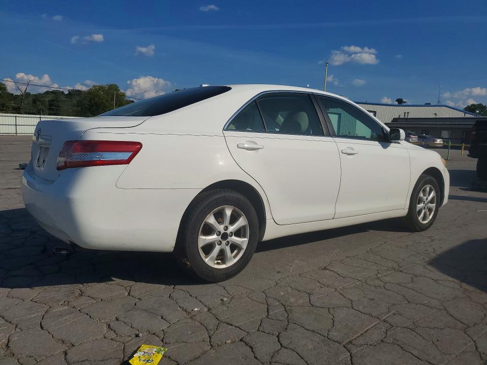 2011 Toyota Camry მანქანა იყიდება აუქციონზე, vin: 4T4BF3EK0BR210193, აუქციონის ნომერი: 68109936