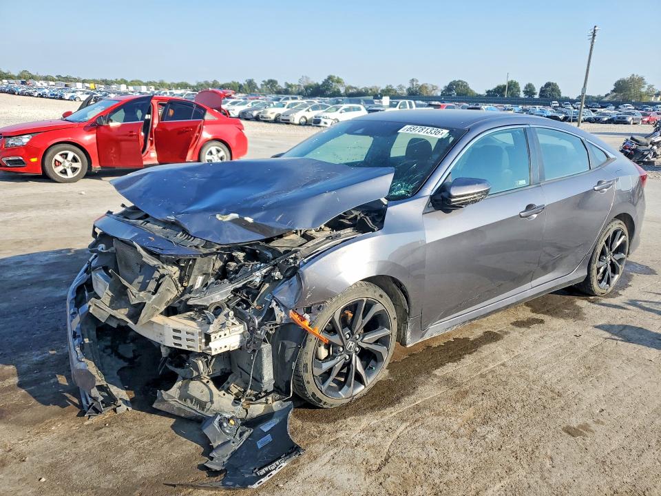 Auction sale of the 2019 Honda Civic, vin: 19XFC2F89KE046432, lot number: 69781336