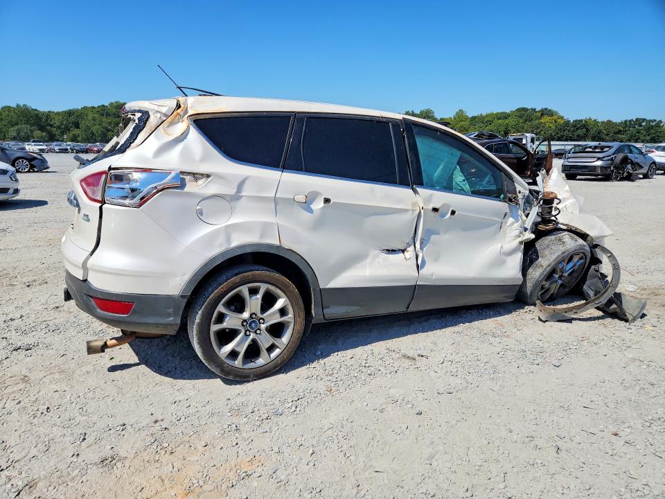 2013 Ford Escape მანქანა იყიდება აუქციონზე, vin: 1FMCU9H94DUB35582, აუქციონის ნომერი: 69649416