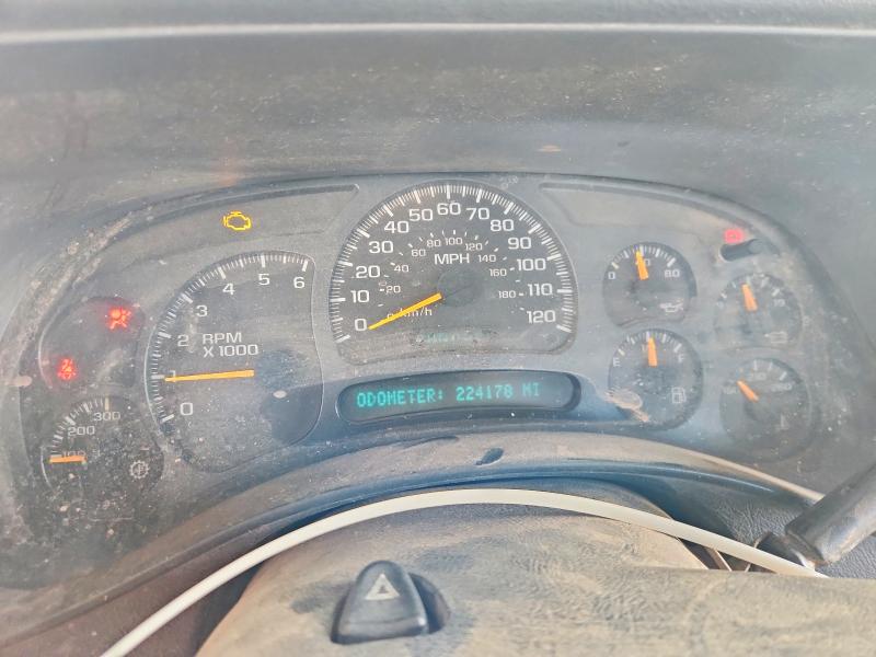 2003 Chevrolet Silverado მანქანა იყიდება აუქციონზე, vin: 1GCHC29U53E261191, აუქციონის ნომერი: 70264756