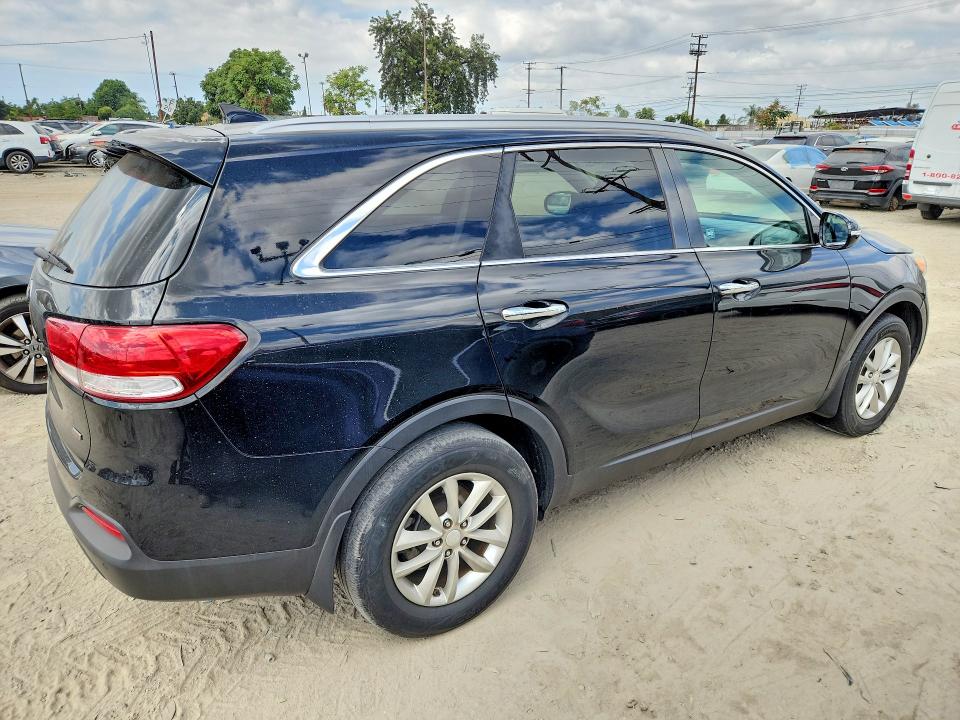 70026326 :رقم المزاد ، 5XYPG4A35GG140785 vin ، 2016 Kia Sorento مزاد بيع