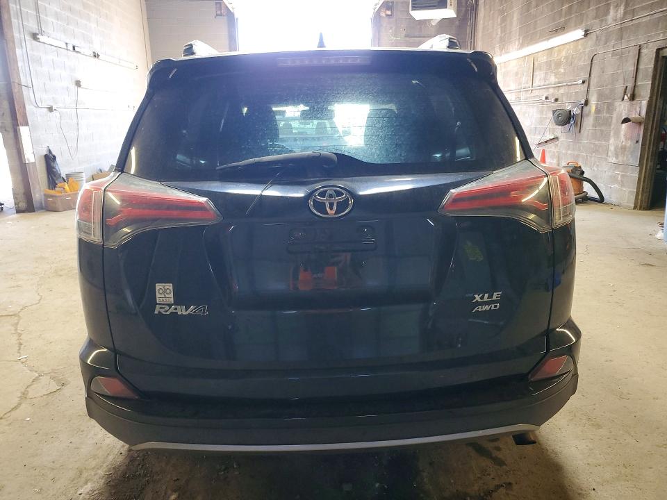 70049486 :رقم المزاد ، 2T3RFREV9HW654923 vin ، 2017 Toyota Rav4 مزاد بيع