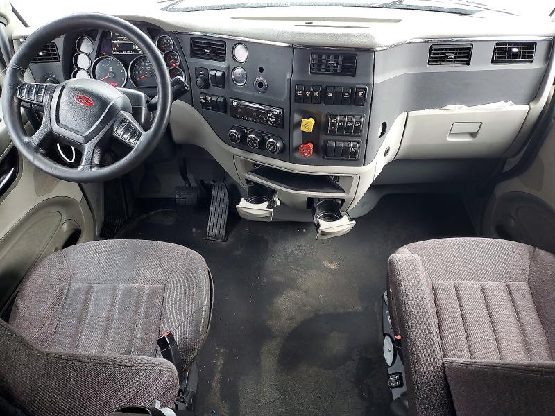 Продажа на аукционе авто 2019 Peterbilt 579, vin: 1XPBDP9X4KD235663, номер лота: 65876916