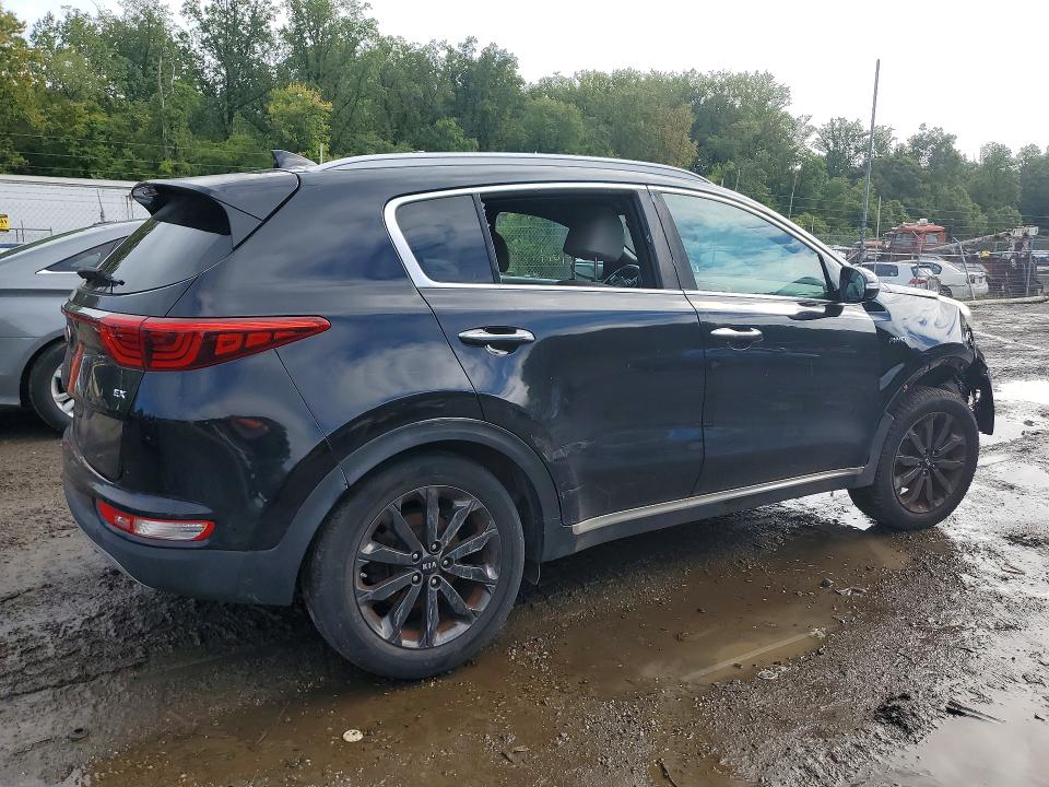 70772596 :رقم المزاد ، KNDPNCACXJ7411196 vin ، 2018 Kia Sportage مزاد بيع