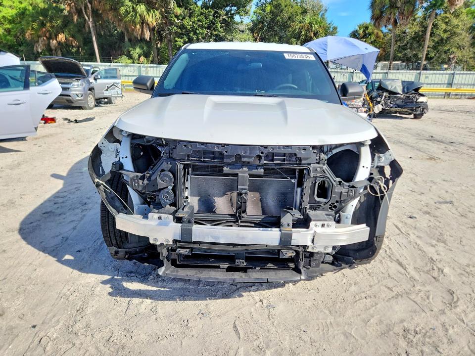 70673836 :رقم المزاد ، 1FM5K8AB5PGB11610 vin ، 2023 Ford Explorer مزاد بيع