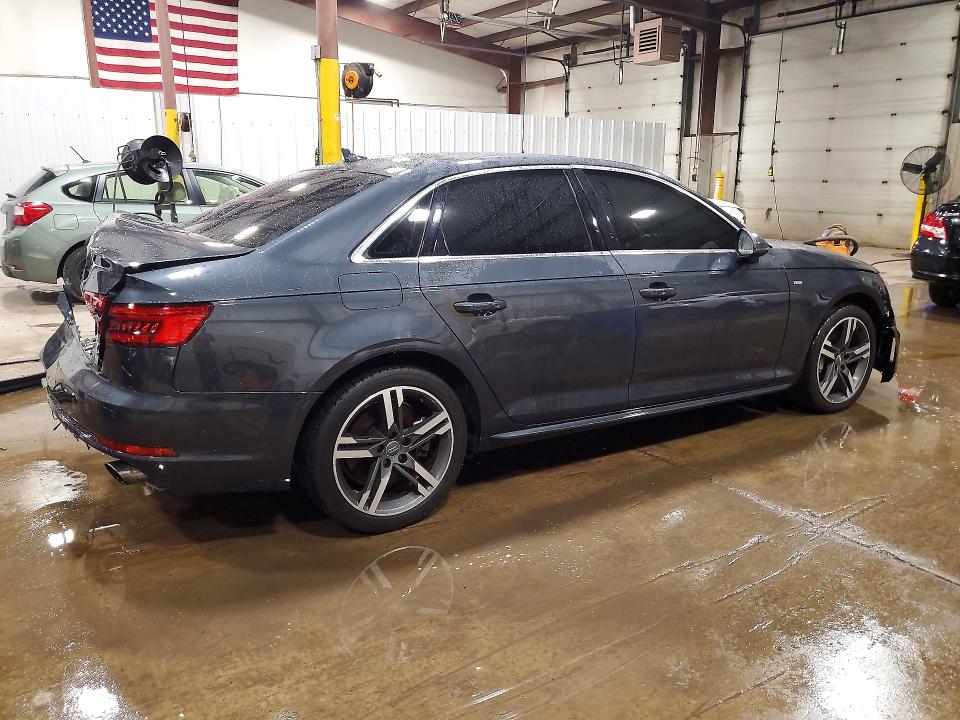Продажа на аукционе авто 2017 Audi A4, vin: WAUENAF46HN038819, номер лота: 70607926