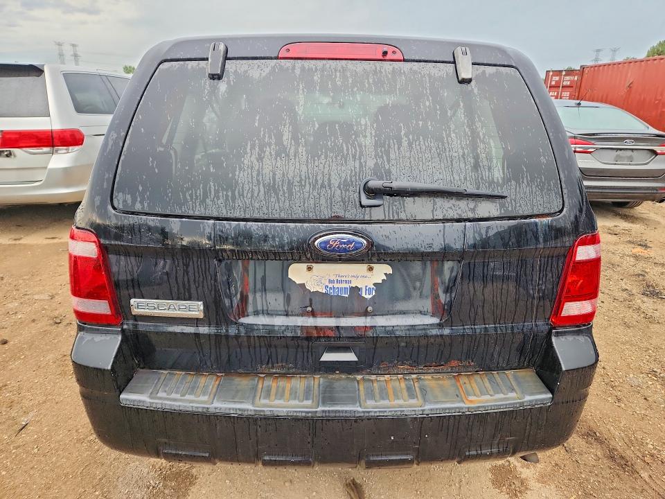 69247446 :رقم المزاد ، 1FMCU9C76AKD17281         vin ، 2010 Ford Escape مزاد بيع
