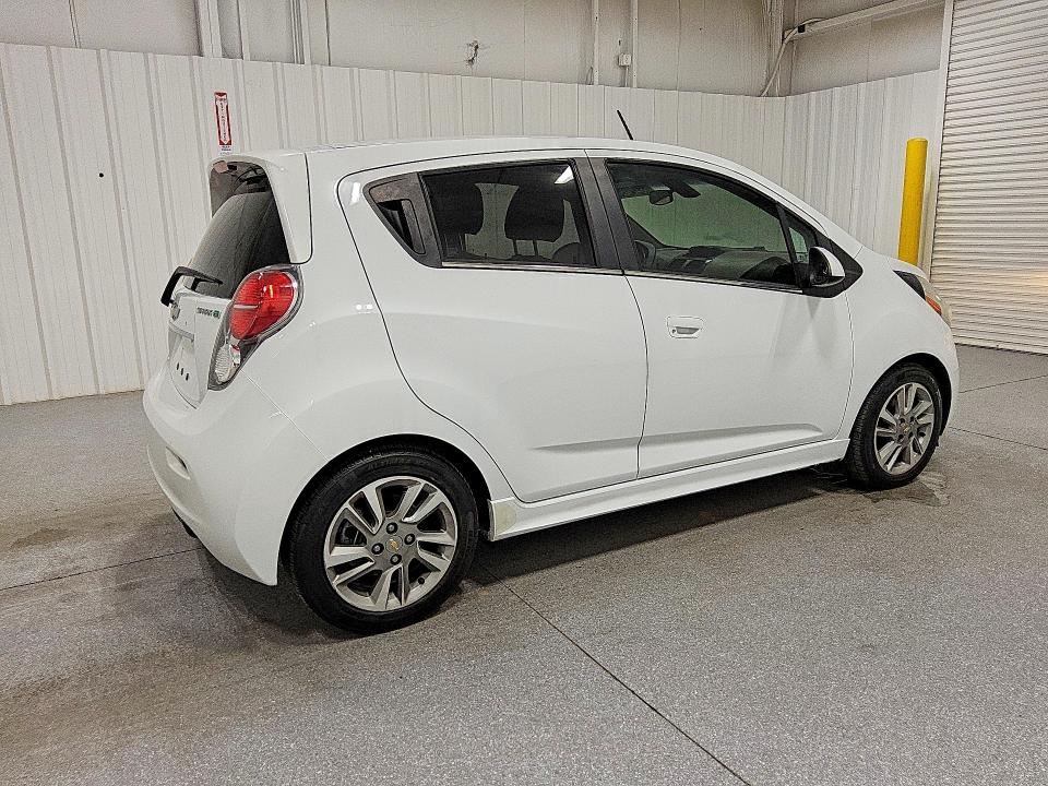 68421296 :رقم المزاد ، KL8CK6S06EC444165 vin ، 2014 Chevrolet Spark Ev مزاد بيع