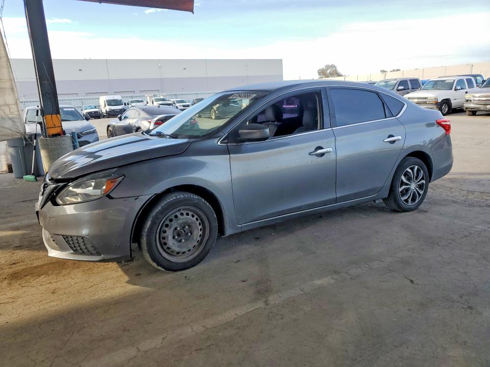 2016 Nissan Sentra მანქანა იყიდება აუქციონზე, vin: 3N1AB7AP5GL658318, აუქციონის ნომერი: 67843986