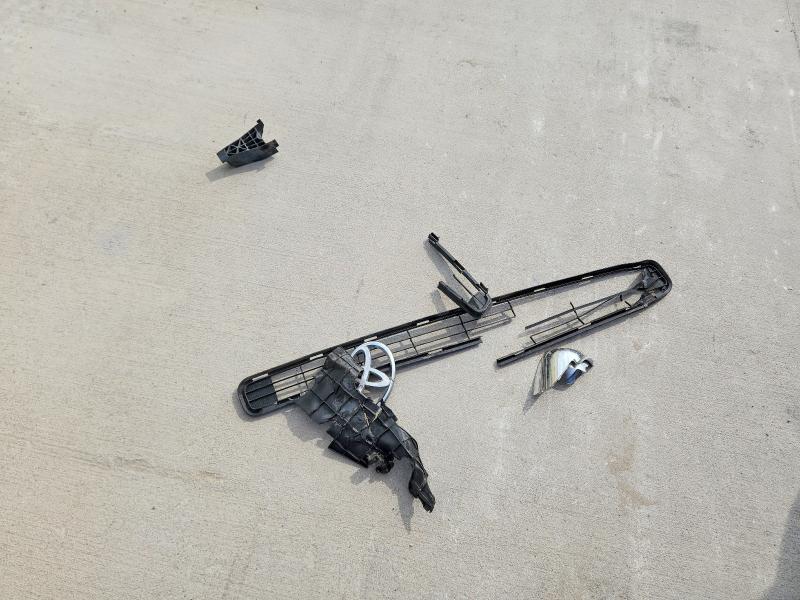2018 Toyota Highlander მანქანა იყიდება აუქციონზე, vin: 5TDJZRFH2JS528200, აუქციონის ნომერი: 70524006
