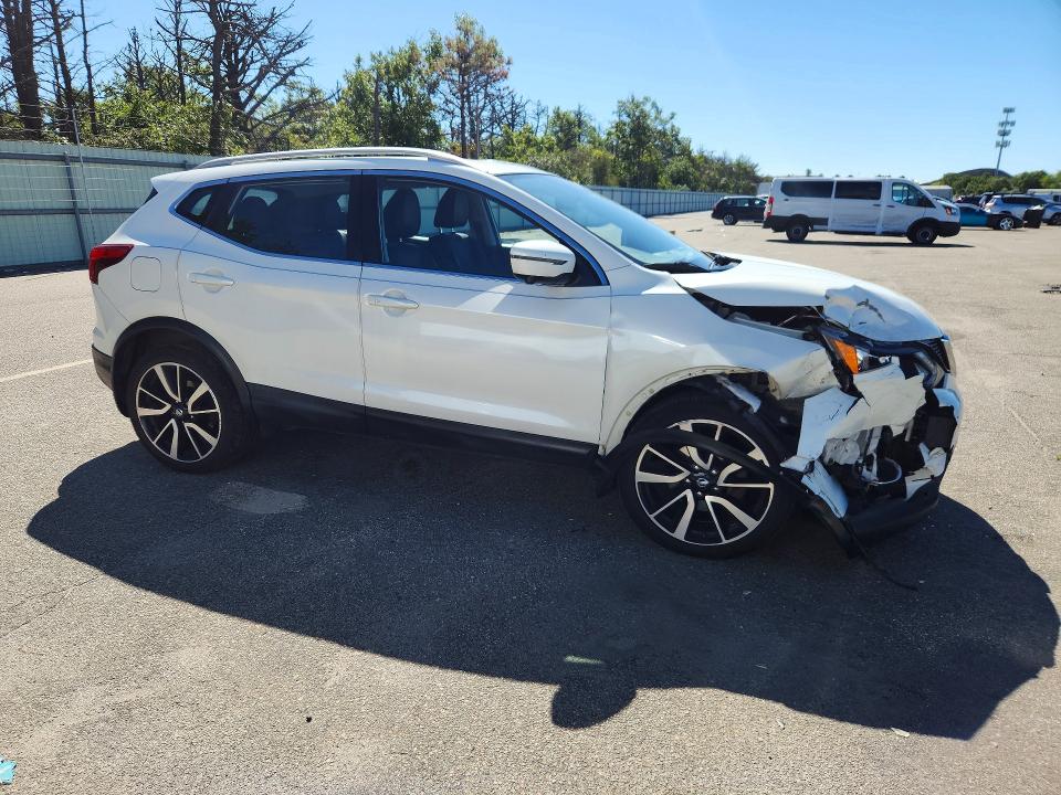 2017 Nissan Rogue Sport მანქანა იყიდება აუქციონზე, vin: JN1BJ1CR4HW118912, აუქციონის ნომერი: 68566716