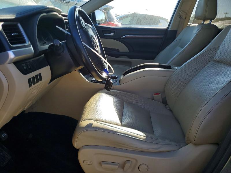 Продаж на аукціоні авто 2017 Toyota Highlander, vin: 5TDDZRFHXHS439482, номер лоту: 70750026