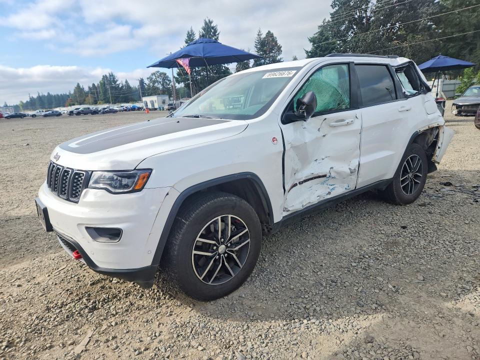 Auction sale of the 2017 Jeep Grand Cherokee, vin: 1C4RJFLTXHC799809, lot number: 69626676