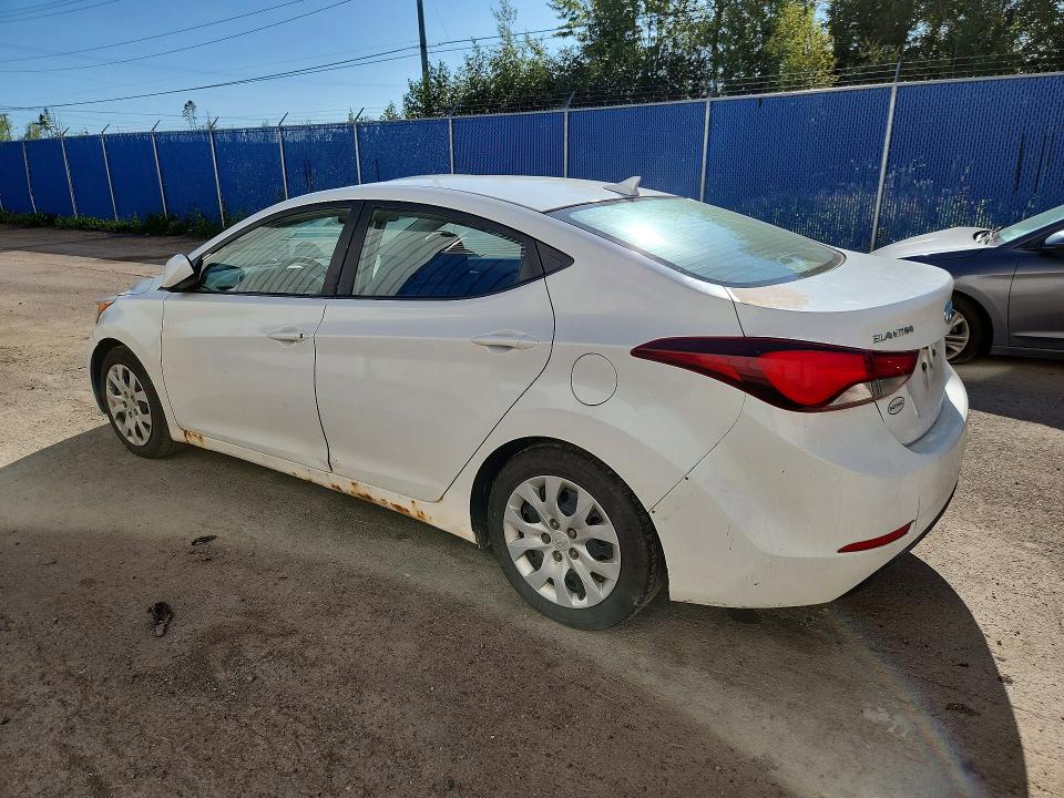 2015 Hyundai Elantra მანქანა იყიდება აუქციონზე, vin: 5NPDH4AEXFH562382, აუქციონის ნომერი: 69097536