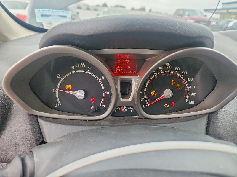 2013 Ford Fiesta მანქანა იყიდება აუქციონზე, vin: 3FADP4EJ1DM199123, აუქციონის ნომერი: 69753236