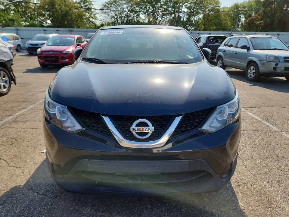 67189256 :رقم المزاد ، JN1BJ1CP7JW108296 vin ، 2018 Nissan Rogue Sport مزاد بيع