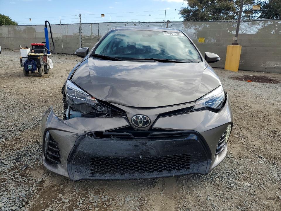 Продаж на аукціоні авто 2019 Toyota Corolla, vin: 2T1BURHE7KC133588, номер лоту: 69557286