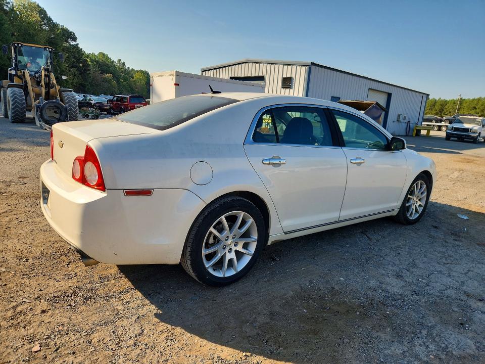 70658146 :رقم المزاد ، 1G1ZE5E78BF110783 vin ، 2011 Chevrolet Malibu مزاد بيع