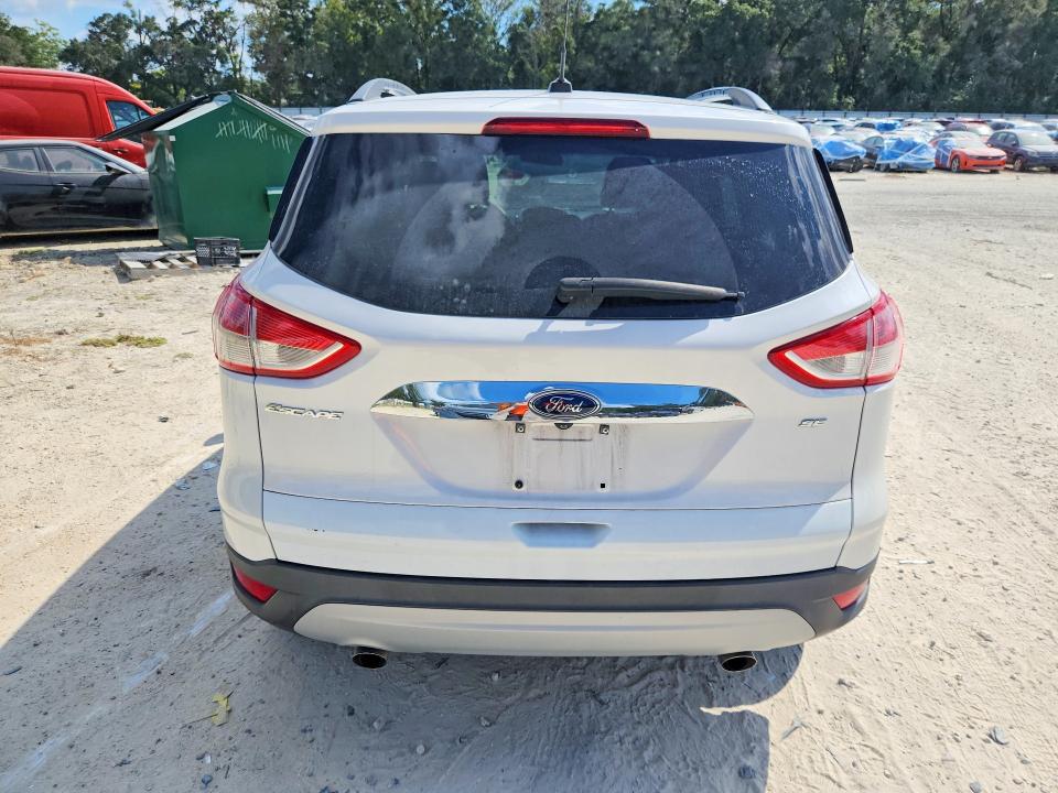 70984776 :رقم المزاد ، 1FMCU0G76GUB85285 vin ، 2016 Ford Escape مزاد بيع
