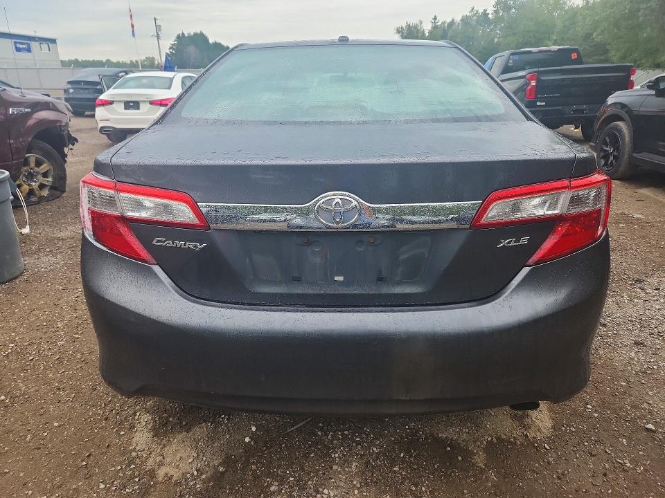 68063066 :رقم المزاد ، 4T1BF1FK4CU120169 vin ، 2012 Toyota Camry مزاد بيع