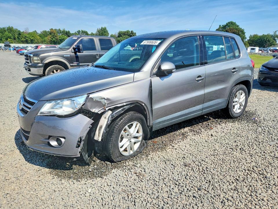 Продажа на аукционе авто 2011 Volkswagen Tiguan, vin: WVGBV7AX6BW535263, номер лота: 67999606