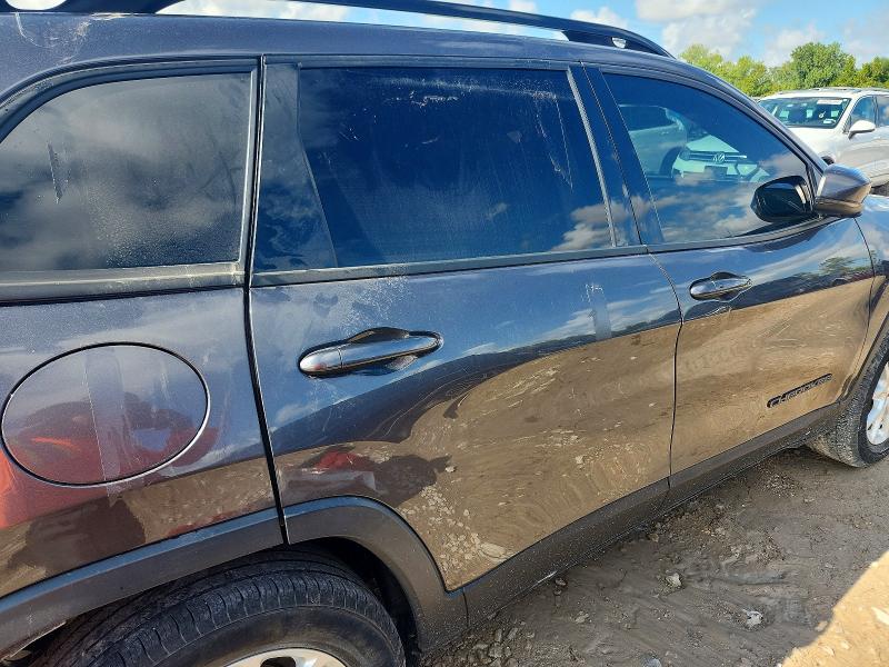 Продаж на аукціоні авто 2019 Jeep Cherokee, vin: 1C4PJLLB1KD339419, номер лоту: 67621286