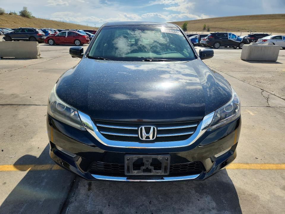67283866 :رقم المزاد ، 1HGCR2F89DA020955 vin ، 2013 Honda Accord مزاد بيع