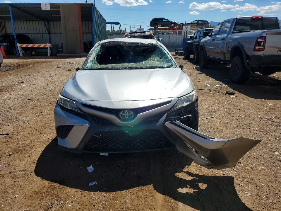 67502346 :رقم المزاد ، 4T1G11AK0LU336371 vin ، 2020 Toyota Camry مزاد بيع