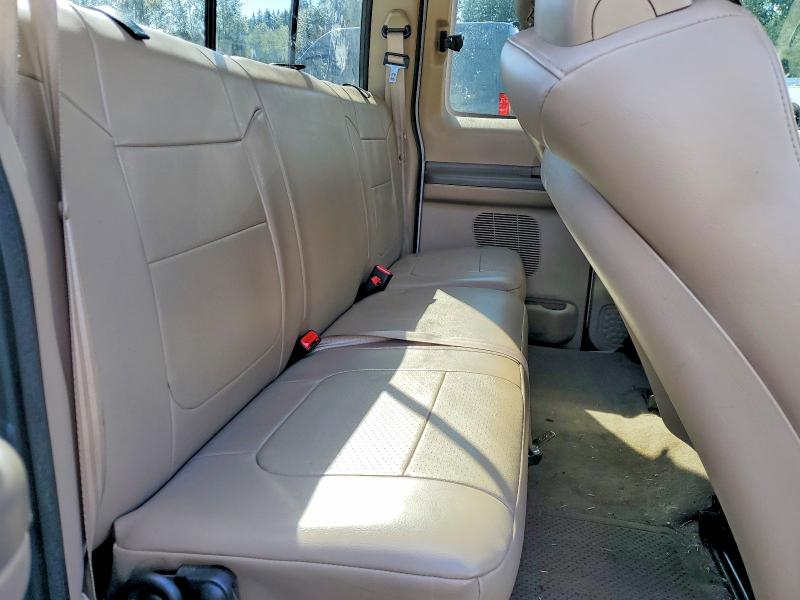 71024676 :رقم المزاد ، 1FTNX21F02EC00639 vin ، 2002 Ford F250 مزاد بيع