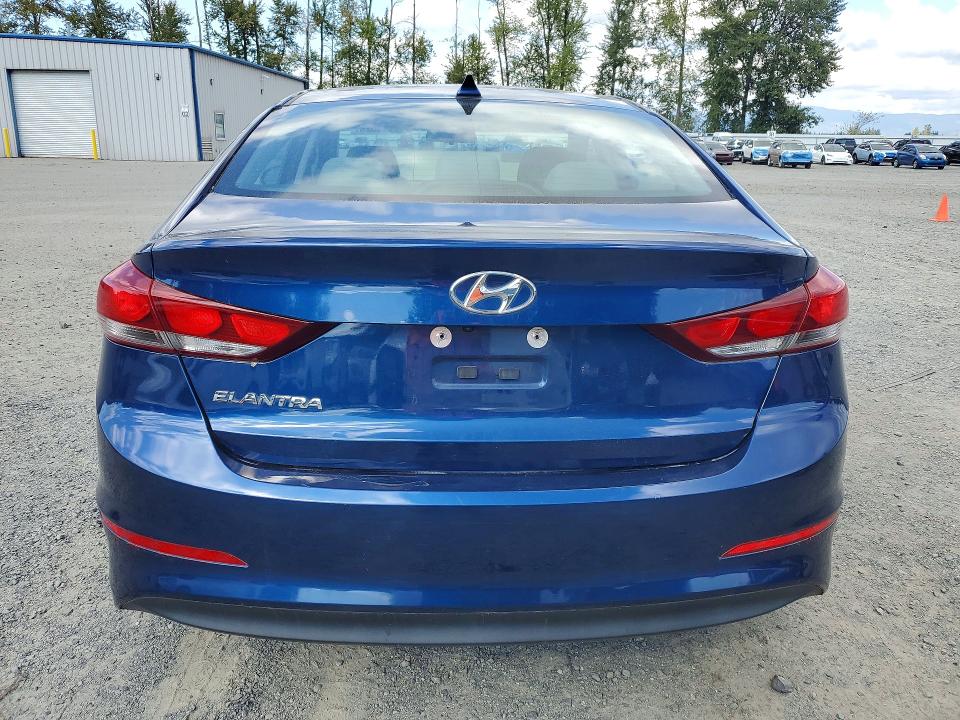 Продажа на аукционе авто 2018 Hyundai Elantra, vin: 5NPD84LF8JH297301, номер лота: 69945626