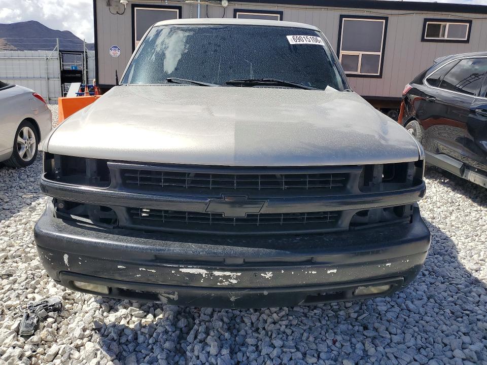 Продажа на аукционе авто 2001 Chevrolet Silverado, vin: 1GCEC14V01Z273834, номер лота: 69015106