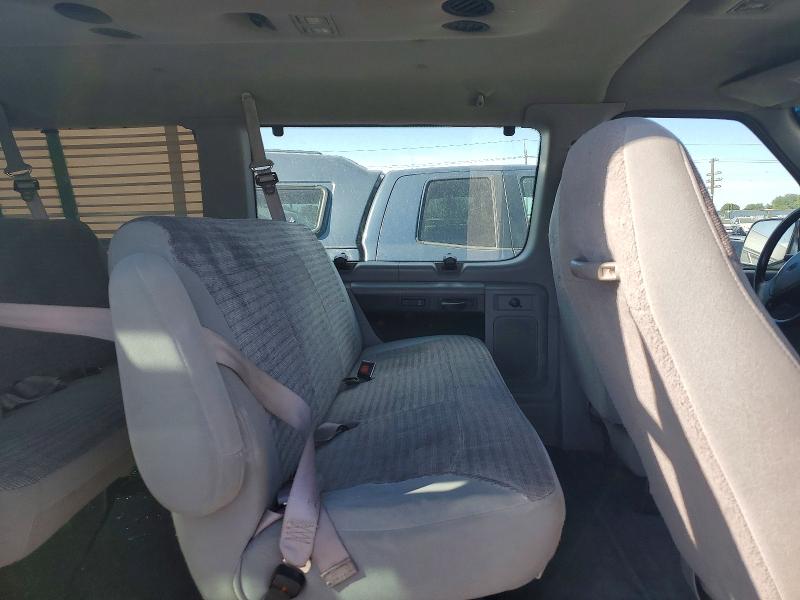2001 Ford Econoline მანქანა იყიდება აუქციონზე, vin: 1FBSS31S01HB34776, აუქციონის ნომერი: 66962976