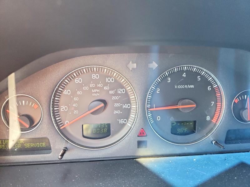 2004 Volvo Xc70 მანქანა იყიდება აუქციონზე, vin: YV1SZ59H441163152, აუქციონის ნომერი: 68811076
