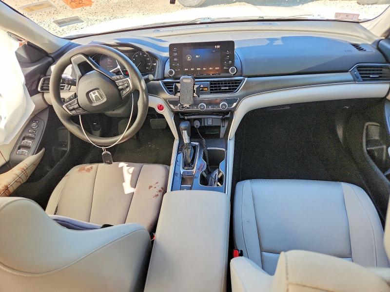 Продажа на аукционе авто 2018 Honda Accord, vin: 1HGCV1F1XJA034030, номер лота: 67249316