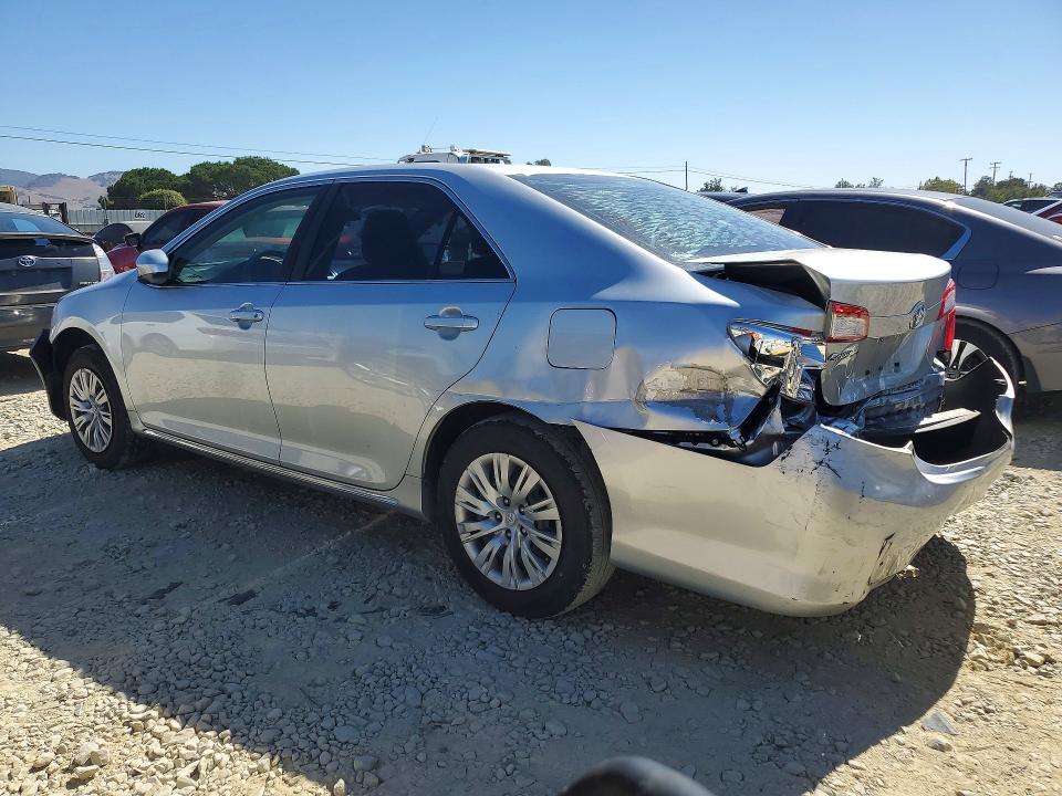 70745066 :رقم المزاد ، 4T1BF1FK1CU068158 vin ، 2012 Toyota Camry مزاد بيع