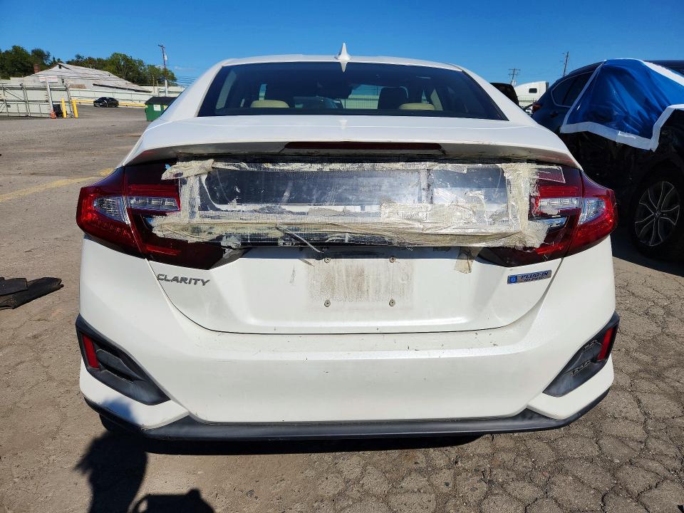2018 Honda Clarity მანქანა იყიდება აუქციონზე, vin: JHMZC5F18JC011922, აუქციონის ნომერი: 69093516
