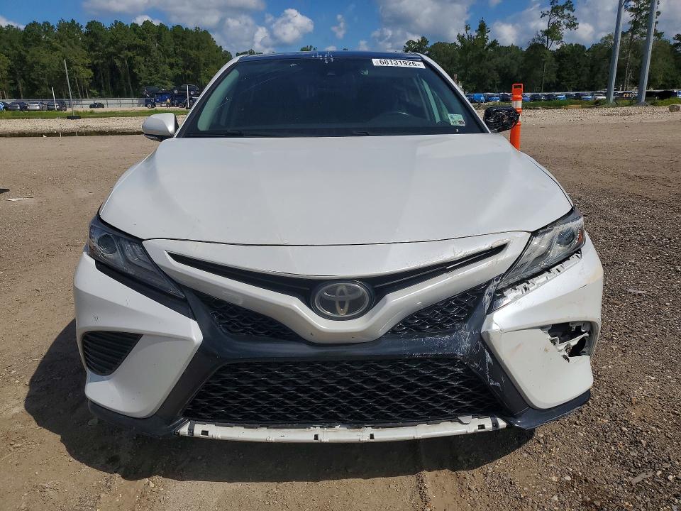 Продажа на аукционе авто 2019 Toyota Camry, vin: 4T1B61HK5KU704799, номер лота: 68131926