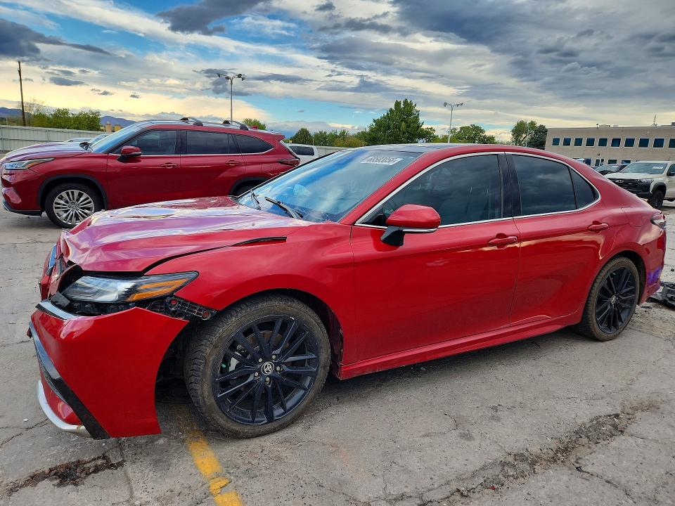 Продажа на аукционе авто 2022 Toyota Camry, vin: 4T1K61BK0NU048668, номер лота: 68583056