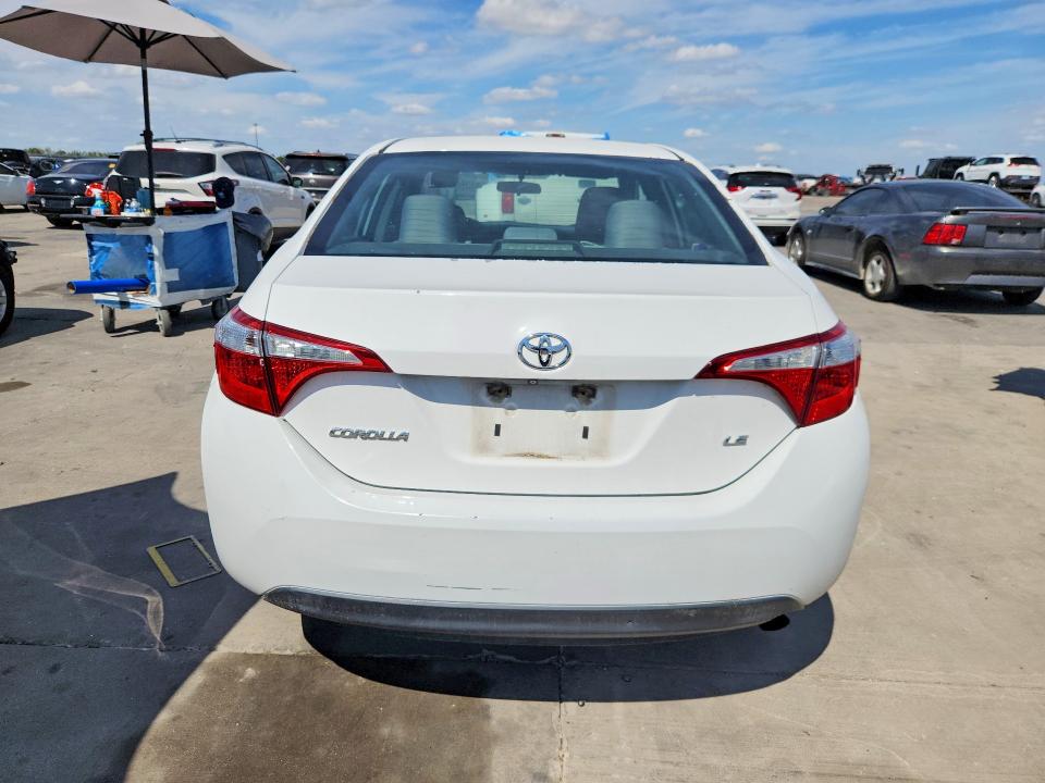 Продажа на аукционе авто 2015 Toyota Corolla, vin: 5YFBURHE5FP203305, номер лота: 70749606