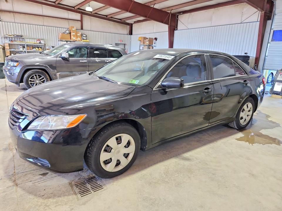 70631646 :رقم المزاد ، 4T1BE46K49U409453 vin ، 2009 Toyota Camry مزاد بيع