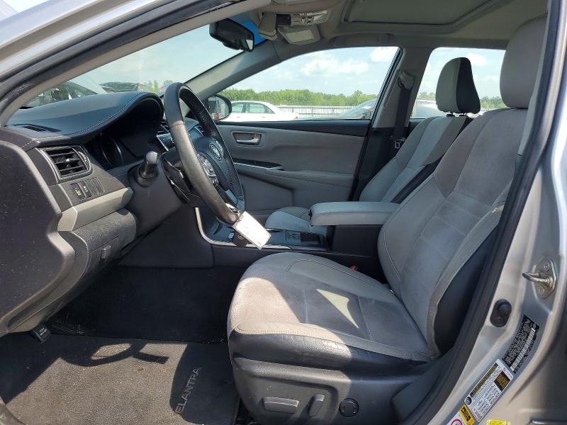 67132086 :رقم المزاد ، 4T1BK1FK0FU556422 vin ، 2015 Toyota Camry مزاد بيع