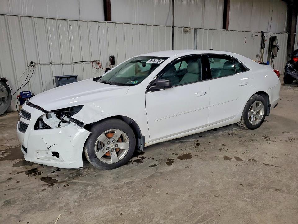 68857526 :رقم المزاد ، 1G11B5SA8DF216918 vin ، 2013 Chevrolet Malibu مزاد بيع